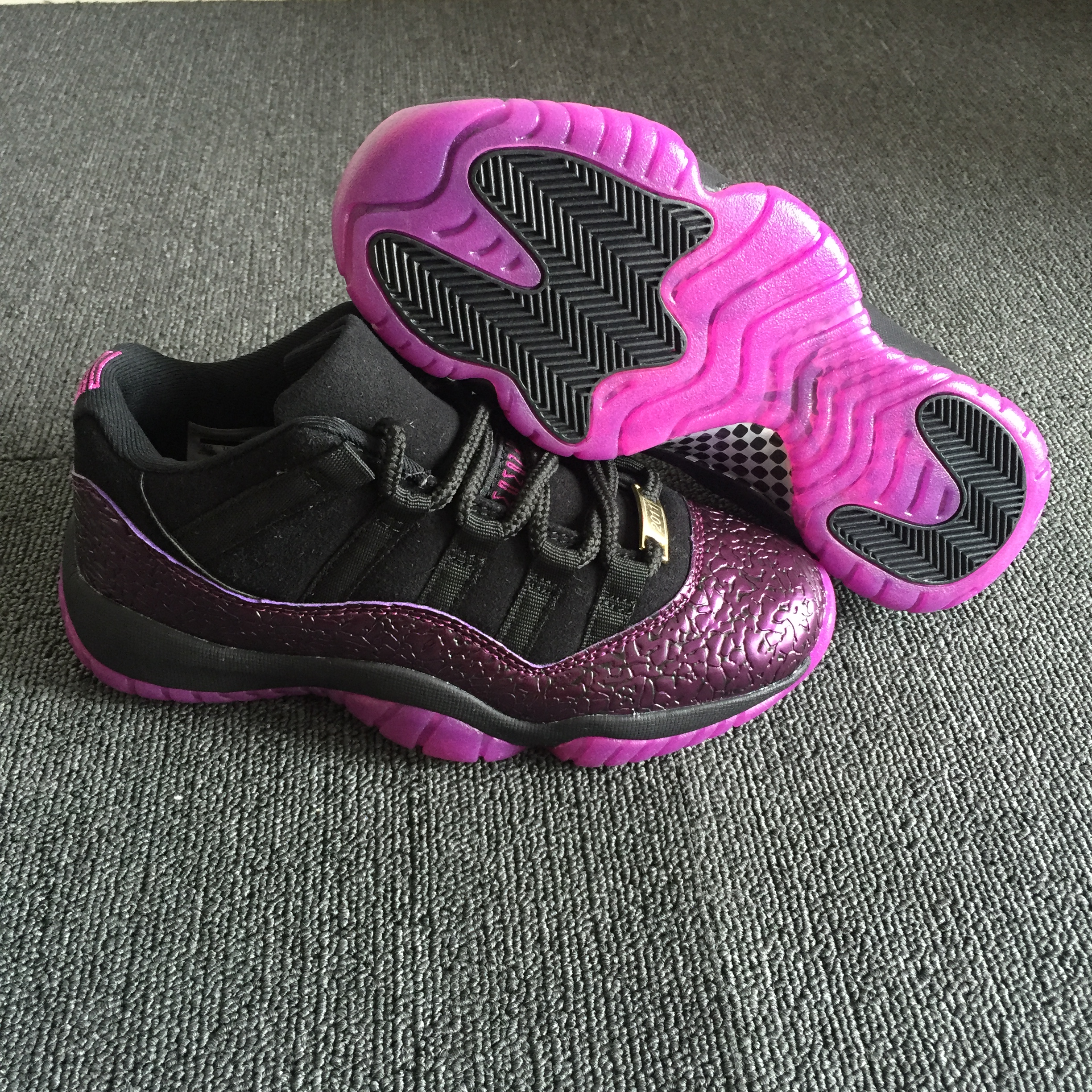 Women Air Jordan 11 Crack Black Pink Shoes - Click Image to Close